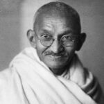 Belajar Kekuatan Ketenangan dari Mahatma Gandhi