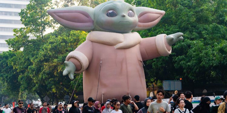 Start Wars The Mandalorian & Grogu